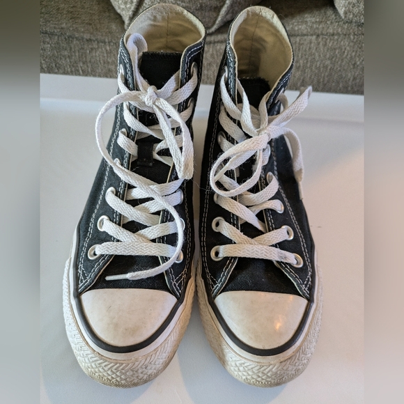 Converse All Star Chuck Taylor Black White Classic High Top Sneakers Women's 6 - Picture 2 of 10